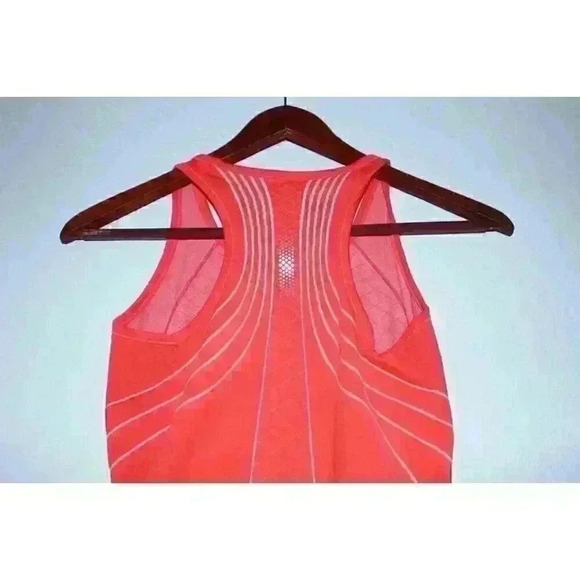 Athleta Athletic Sporty Razor Back Tank Top Reflective Easy Care Women's Size S - Picture 4 of 9